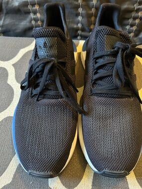 Adidas Men’s Black Knit Running Sneakers